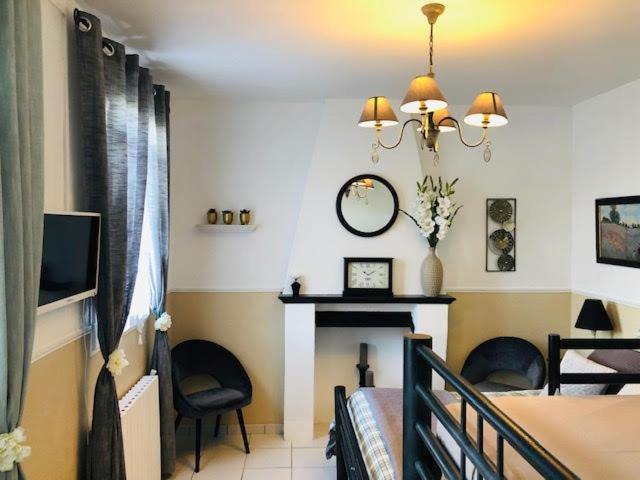 La Besace Bed & Breakfast Sainte-Croix  Bagian luar foto