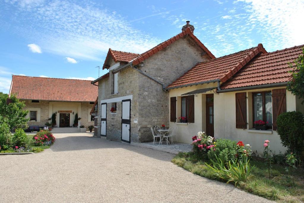 La Besace Bed & Breakfast Sainte-Croix  Bagian luar foto
