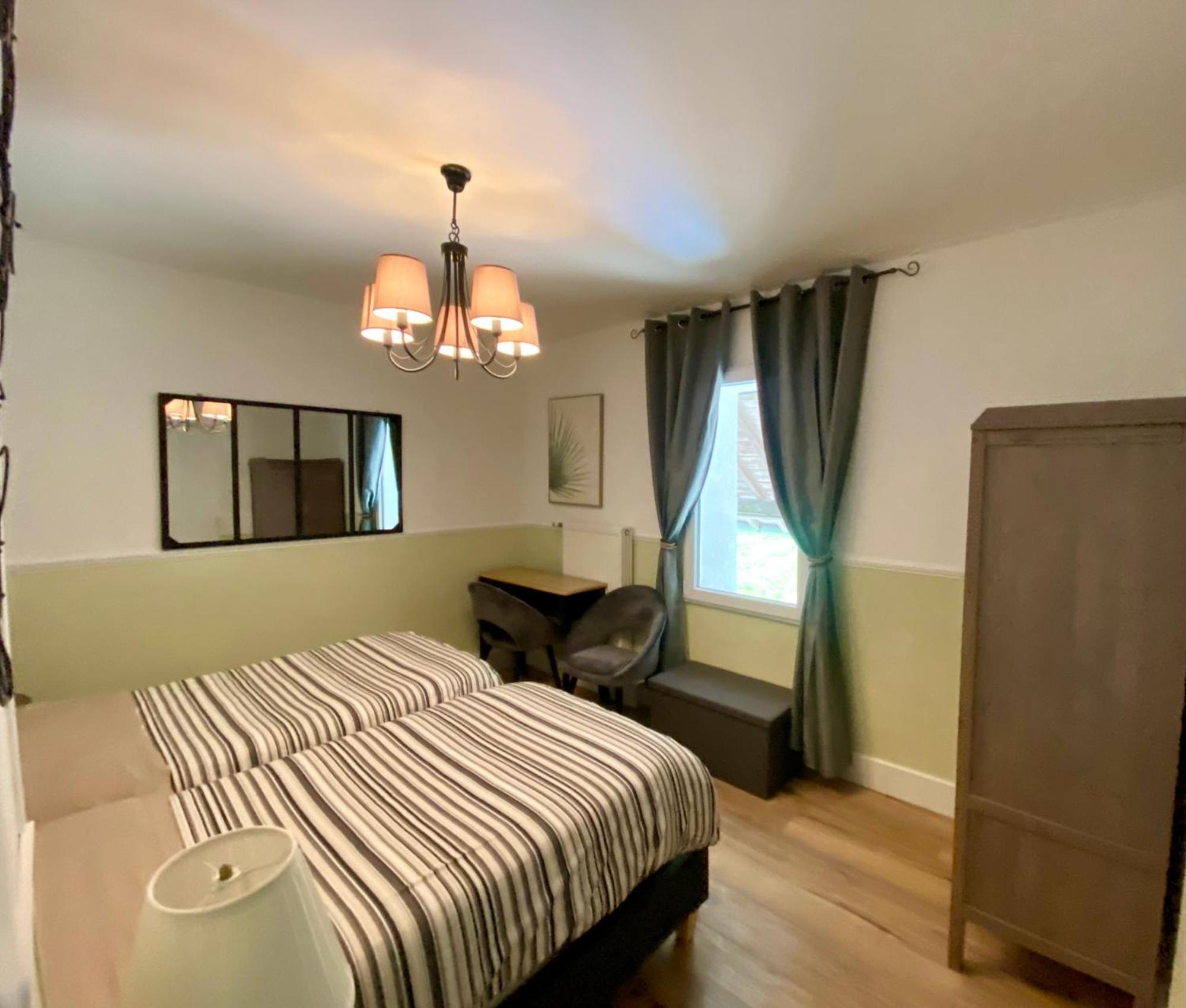 La Besace Bed & Breakfast Sainte-Croix  Bagian luar foto